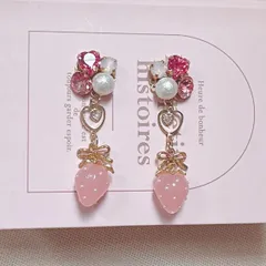 ビジュー×ハートジルコニア×いちごピアス　発送まで3〜10日