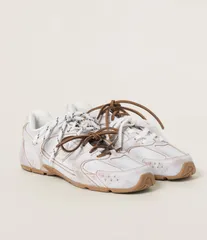 2024年最新】miu miu new balanceの人気アイテム - メルカリ