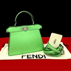 2025年最新】FENDI ピーカブー プチの人気アイテム - メルカリ