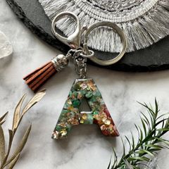 Safari green☆レジンイニシャルキーホルダー　A