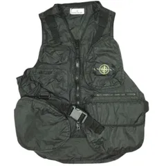 stone ストーンアイランド 25SS ブラックナイロンベスト stoneisland ストーンアイランド 25SS ブラックナイロンベスト