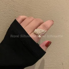 指輪 リング ゴールド 羽 天使 フェイクパール パール ホワイト 白 記念日 アクセサリー おしゃれ シンプル フリーサイズ 可愛い レディース ジュエリー ナチュラルスタイル 大人かわいい デイリー パーティー