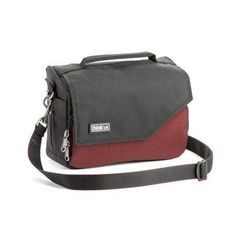 【HY】【中古】【美品】think TANK Photo シンクタンクフォト カメラバッグ ディープレッド Mirrorless Mover(ミラーレスムーバー) 20[送料無料(一部地域を除く)]HY002