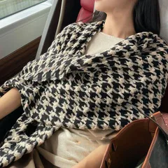 3B12【送料無料】「タイプ追加」手編み千鳥格子柄 大判 ストール マフラー 手編みマフラー千鳥柄ストール チドリ ネックウォーマー 黒 ブラック ホワイト 秋 冬 女性 レディース 膝掛け レディース