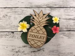 ドアプレート トイレサイン サインプレート 木製 パイナップル ハワイアン雑貨 レーザー彫刻 プレゼント 新築祝い 引っ越し祝い ギフト