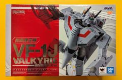 バンダイ DX超合金 VF-1J バルキリー(一条輝機) 初回限定版