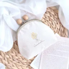 “ ミモザ ”  ほっこり刺繍　がま口ポーチ