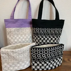 No.122 サークル刺繍 ミニトートバッグ  手提げバッグ お散歩バッグ