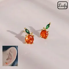 卒業式 入学式 ピアス ミニピアス 小さめ みかん 蜜柑 オレンジ フルーツ 果物 モチーフ CZ ダイヤ キュービックジルコニア 緑 葉 ジューシー 可愛い 繊細 華やか 普段使い お出かけ プレゼント ギフト 卒祝い 春コーデ 入園式 卒園式 母の日