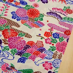 約110×30㎝　紅型風 琉球柄 花と霞と流水 琉球柄 沖縄 びんがた ブロード生地 1350-70F アイボリー　 生地 布地 布 ハンドメイド