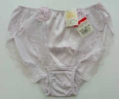 Wing Lesiage ウイング レシアージュ ショーツ Mサイズ ライラック レース 刺しゅう 未使用 bhndu a202h0507