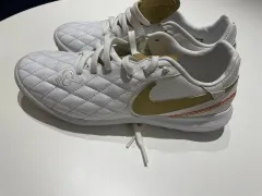 ⭐︎限定値下⭐︎【超美品】新品未使用　ティエンポ　ロナウジーニョ　26.0 2025年最新】ロナウジーニョ ティエンポの人気アイテム - メルカリ