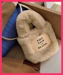 ★スタッフおすすめ★ エコファーバッグ 秋冬 ミニトートバッグ 2wayショルダー/バケツバッグ 韓国/フェイクファー 鞄 可愛い ミニハンドバッグ 軽量 レディ おすすめ おしゃれ　人気 上品 1YLXMSI-001