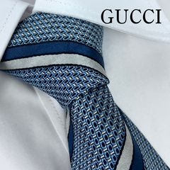 GUCCIライン入 GGパターン シルバーネクタイ - メルカリ