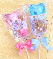 小さい子にも　プチバルーン付お菓子ブーケ♡2個　プチギフト　発表会　結婚式　卒業　卒園　ハロウィン　クリスマス　キャンディーブーケ　お菓子ブーケ　プレゼント　花束の代わりに　お配り用　色、形選べます　喜ばれる　映え　バルーンブーケ　お菓子ブーケ　可愛い　大人気