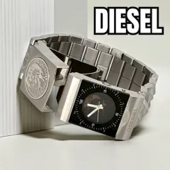 【無骨Y2Kで差がつく】　DIESEL ディーゼル　腕時計 ブレイブマン ピラミッドスタッズ カバーギミック y2k　シルバー×ブラック