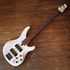 美品 ホワイトパール ヤマハ BB-G4S アクティブ アルダー YAMAHA