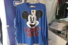 ミッキーマウス　プリント長袖Tシャツ　M  ブルー