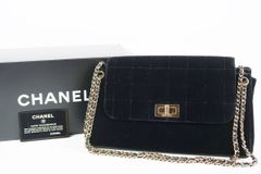 【超美品】CHANEL シャネル チョコバー ベロア チェーンショルダーバッグ【SR16】