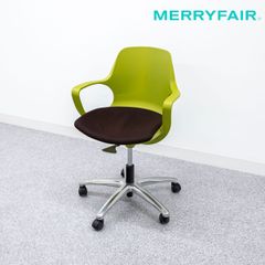 【中古品】MERRYFAIR メリーフェア POGO ポゴ オフィス アーム キャスター チェア 昇降 回転機能 定価4万【1】