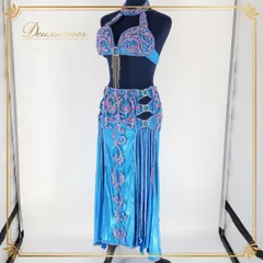 【エジプト製 ベリーダンス用 オリエンタル衣装】ブルー系 ラインストーン ビーズ 豪華 水色 ピンク 青 シルバー ラメ 爽やか 重量感 オシャレ ベリーダンス 衣装 ダンス衣装 スカート トップス セット 水色系 青系 おしゃれなデザイン 女性用