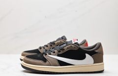 ナイキ Travis Scott Nike x Fragment Design x Air Jordan 1Low OG  スニーカー