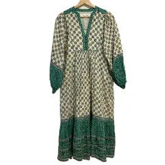 2025年最新】sara mallika ワンピースの人気アイテム - メルカリ