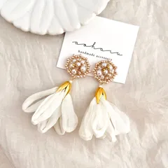 【再販】ウェディング パールチェーン ビーズ刺繍×フラワータッセルピアス/イヤリング