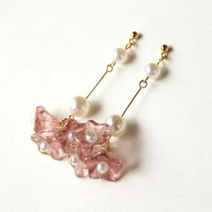ハンドメイドピアス　ピコピコポン　A-015