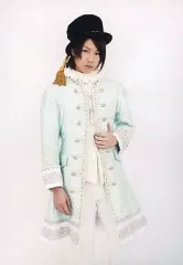 【中古】生写真(男性) 天正遣欧少年使節/今野良太郎(原マルティノ)/膝上・衣装水色・黒帽子・左手襟・背景白・キャラクターショット/「戦国鍋TV・新春戦国鍋祭」