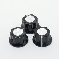 3個セット 直径Φ20mmツマミ エフェクター等に 6mm/6.35mmシャフト対応 イモネジ締め固定