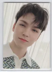 SEVENTEEN Zip-UpHOODIE VERNON 2022 SEVENTEEN'S HOME 130