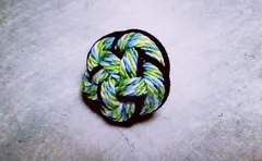 和服に！ 縁起の良い飾り結びのピンズ 平梅 組み紐 ヘアピン 指輪 黄緑 紺