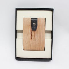 ☆1222　STORIO　ストーリオ　名刺入れ　タテ型　コンパクト