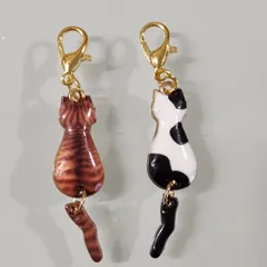 【98】ミニサイズ♡ファスナーチャーム♡2個セット♡猫チャーム♡揺れるしっぽ♡