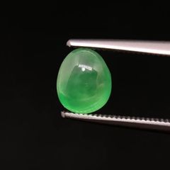 [美品]ミャンマー産　本翡翠　ルース　1.05ct　ガラス質　甘やかなフルーツグリーン　黄色味　蛍光気味　希少　高品質　1点物　男女兼用 　国内鑑別書付き