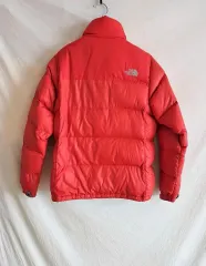 THE NORTH FACE(ザノースフェイス) 700 赤