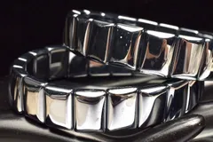 健康のお守りに！ テラヘルツ鉱石　9.5x13-14mm　バングル 1個売り パワーストーン 天然石 _BG6048