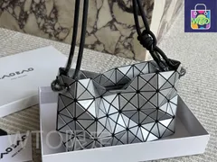 【今日特価】Issey Miyake イッセイミヤケ 生豆腐バッグ ダイヤモンドバッグ風のデザイン-WTO輸入2