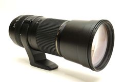■超望遠ズームレンズ SONY用　TAMRON AF 200-500mm F5-6.3 Di