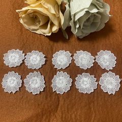 １０個組！幅３ｃｍお花のケミカルレースモチーフ　オフホワイト [3161B]