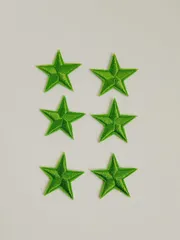 再入荷★刺繍ワッペン★星★スター★６枚セット★ アイロン接着《SS002》黄緑