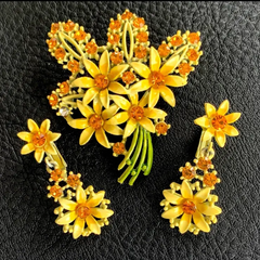 【ブローチ＆イヤリング】USヴィンテージ イエローFlowers