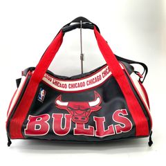 シカゴ・ブルズ ボストンバッグ NBAロゴ付き - メルカリ
