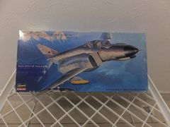 Hasegawa マクドネル ダグラス F-4F ファントムのサムネイル