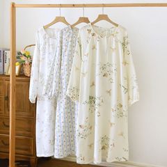 未使用品 和風ガーゼ 寝巻きワンピース 長袖 中丈 薄手 外出可 吸汗速乾 ゆったりサイズ 