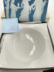 ウェッジウッド  Ethreal101 皿　2点　未使用　希少 Yahoo!オークション -「エスリアル101」の落札相場・落札価格