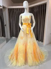 美品★値下げ中！鮮やかな花の輝き ❇︎ イエロー×オレンジのフラワープリントドレス