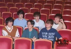 【中古】生写真(ジャニーズ) 関ジャニ∞/集合(6人)/横型・膝上・座り・座席・背景赤/「関ジャニ∞ 15周年記念ドームツアー 十五祭」ここにしかないフォトセット