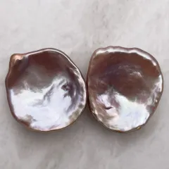 大粒花びらケシパールのピアス/イヤリング 20mm パープル系 紫 ペア バロック 真珠 結婚 ウェディング ブライダル
